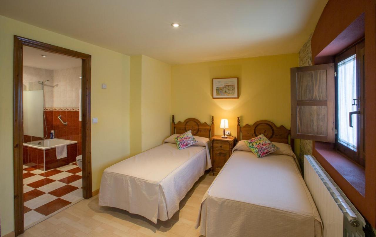 Hotel Rural Los Cerezos De Yanguas Eksteriør billede