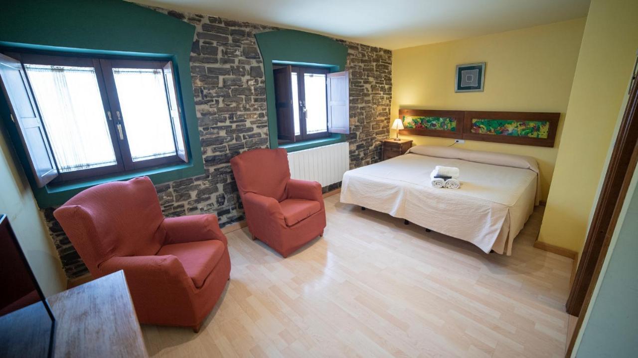 Hotel Rural Los Cerezos De Yanguas Eksteriør billede