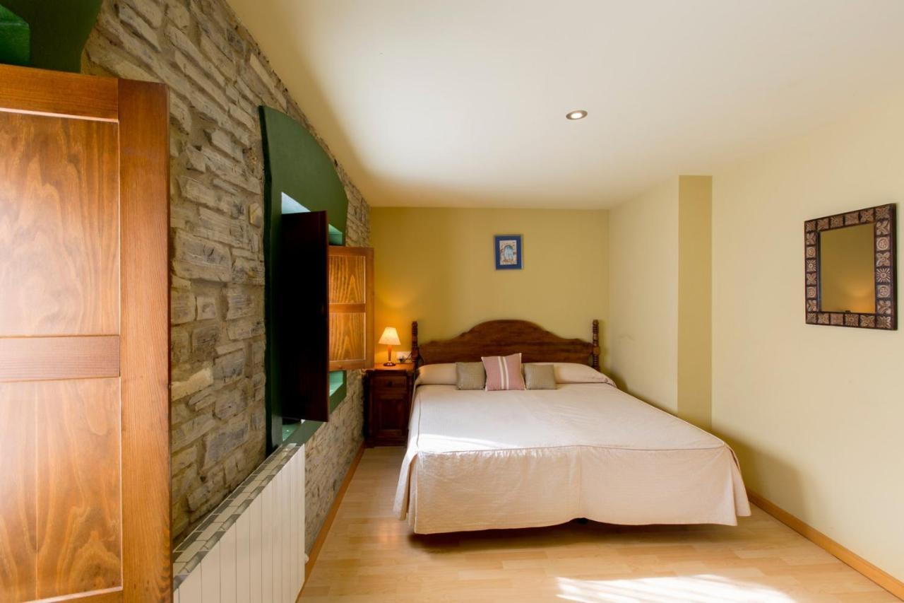 Hotel Rural Los Cerezos De Yanguas Eksteriør billede